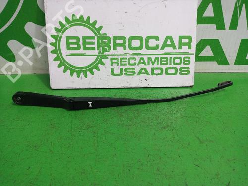 Used Front windshield wiper arm Front windshield wiper arm SEAT IBIZA III (6L1) 1.9 SDI (64 hp) 31547081 31547081