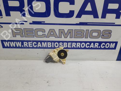 Used Right front window motor Right front window motor MERCEDES-BENZ E-CLASS (W212) E 220 CDI / BlueTEC (212.001, 212.002) (170 hp) 31541936 31541936