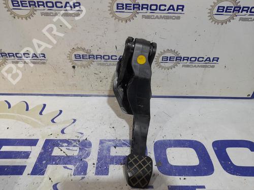 Used Clutch pedal Clutch pedal SKODA RAPID Spaceback (NH1) 1.6 TDI (90 hp) 31540240 31540240