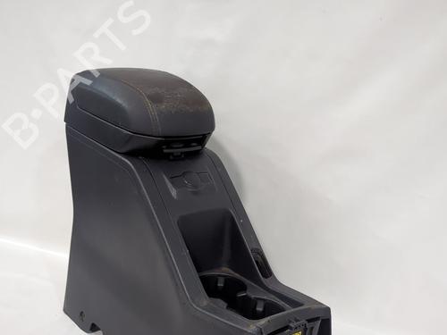 Used Middle console Middle console CHEVROLET CAPTIVA (C100, C140) 2.0 D (126 hp) 39944500 39944500