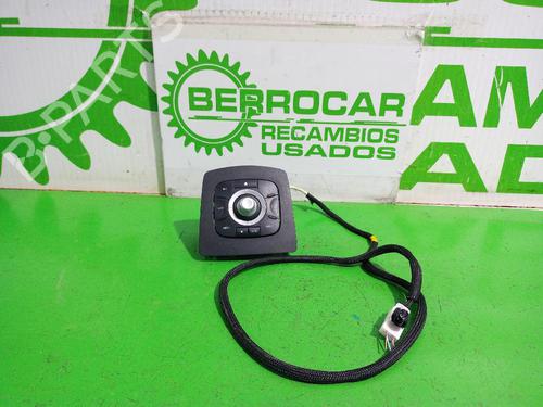 Used Switch RENAULT GRAND SCÉNIC III (JZ0/1_) 1.2 TCe (JZ16) (132 hp) 31550885