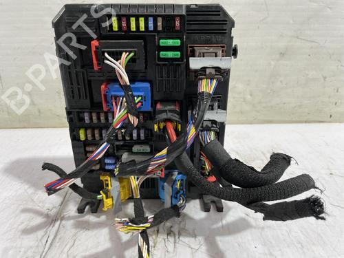 Fuse box OPEL CORSA F (P2JO) 1.2 (68) | BP31562752E1