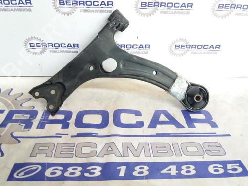 Used Right front suspension arm Right front suspension arm TOYOTA AVENSIS (_T25_) 1.8 VVT-i (ZZT251_, ZZT251R) (129 hp) 31677741 31677741