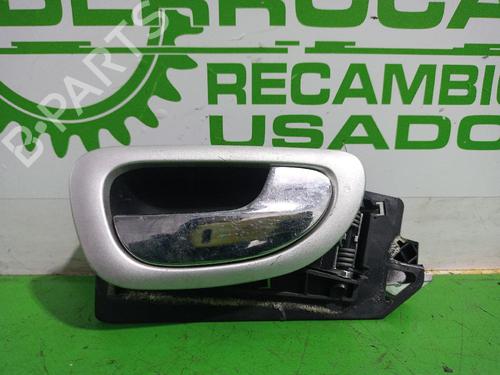 front-right-interior-door-handle-peugeot-307-3ac-2000-2001-2002-2003-2004-2005-2006-2007-2008-2009-2010-2011-2012-31676014 main image