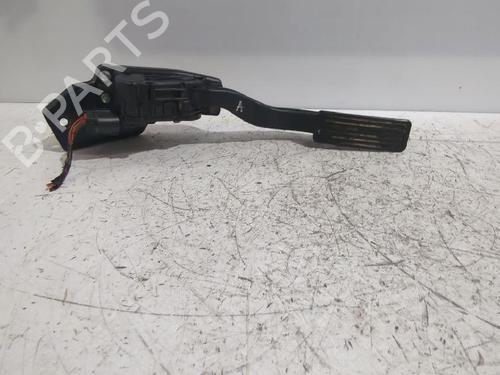 Pedale Pedale LAND ROVER FREELANDER I (L314) 2.0 Td4 4x4 (109 hp) 33735429 33735429