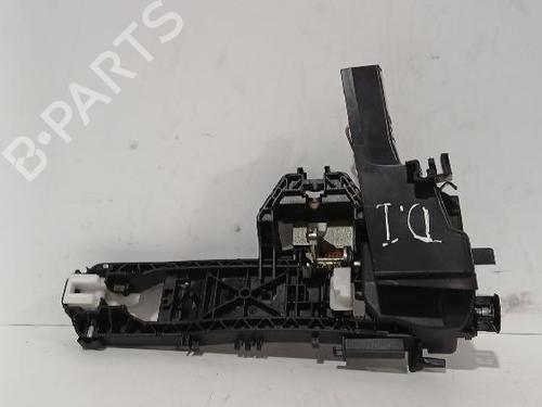 Used Front left exterior door handle MERCEDES-BENZ B-CLASS Sports Tourer (W246, W242) B 180 CDI / d (246.212) (109 hp) 31567505