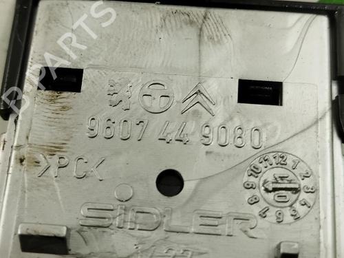  - Image 4