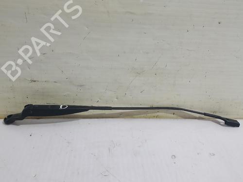 Used Front windshield wiper arm Front windshield wiper arm FIAT 500 (312_) 1.0 Mild Hybrid (312.AYD1B) (69 hp) 31560602 31560602