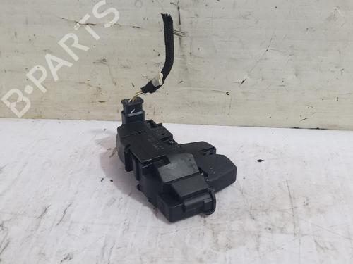 Used Tailgate lock Tailgate lock OPEL CORSA F (P2JO) 1.2 (68) (101 hp) 31562681 31562681
