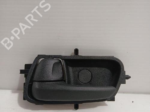 Used Front left interior door handle TOYOTA YARIS (_P21_, _PA1_, _PH1_) 1.5 Hybrid (MXPH11) (92 hp) 31567047