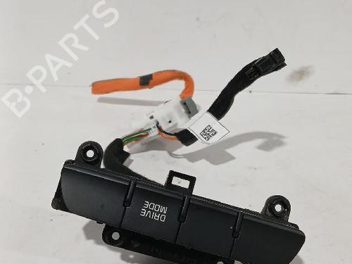 Used Switch KIA STONIC (YB) 1.0 T-GDi (101 hp) 31567968