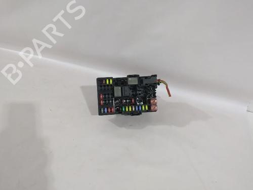 Fuse box OPEL CORSA E (X15) 1.4 (08, 68) | BP33746982E1 - Image 2