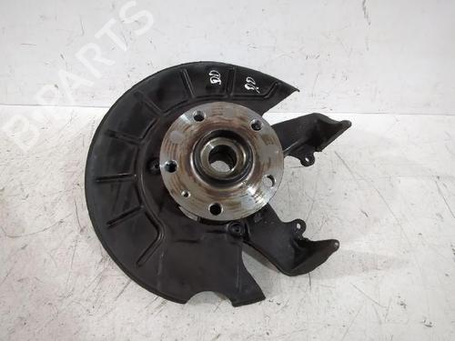 Used Right front steering knuckle Right front steering knuckle VW GOLF V (1K1) 2.0 TDI (140 hp) 33734829 33734829