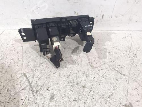 Headlight switch HYUNDAI TUCSON (JM) 2.0 CRDi | BP32462596I24