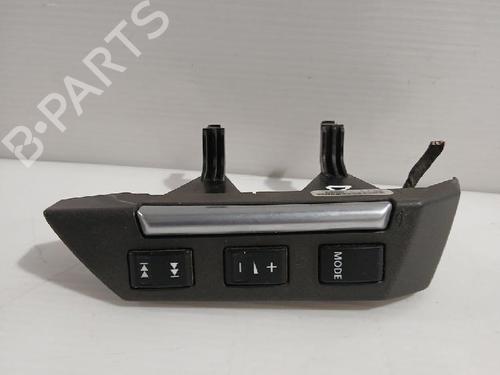 Used Steering wheel controls Steering wheel controls LAND ROVER FREELANDER 2 (L359) 2.2 TD4 4x4 (160 hp) 31565195 31565195