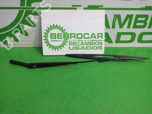 Used Front windshield wiper arm FORD FOCUS I Saloon (DFW) 1.8 Turbo DI / TDDi (90 hp) 31546833