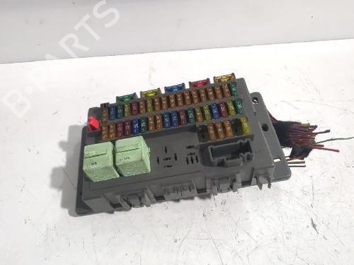 Used Fuse box Fuse box MINI MINI (R50, R53) One (90 hp) 31568400 31568400