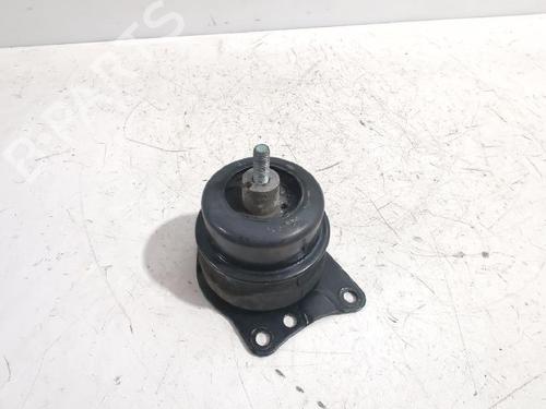 Used Engine mount Engine mount VW POLO IV (9N_, 9A_) 1.9 SDI (64 hp) 32464411 32464411