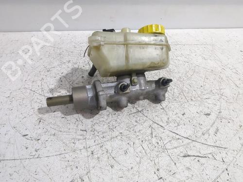 Used Brake master cylinder Brake master cylinder VW POLO IV (9N_, 9A_) 1.4 16V (75 hp) 32489895 32489895