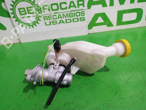 Brake master cylinder PEUGEOT 2008 I (CU_) | BP31676961M77