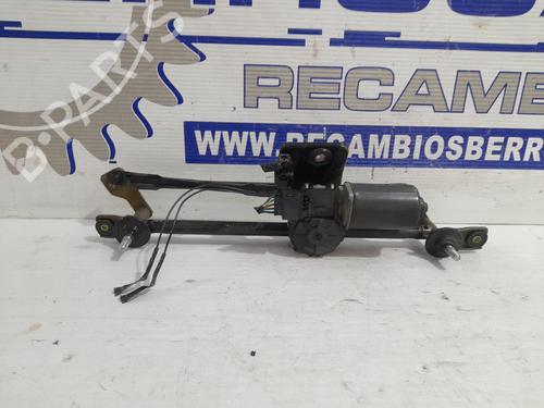 Used Front wiper motor KIA SPORTAGE II (JE_, KM_) [2004-2011]  31673848