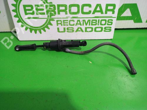 clutch-slave-cylinder-peugeot-508-i-8d_-2010-2011-2012-2013-2014-2015-2016-2017-2018-31548269 main image