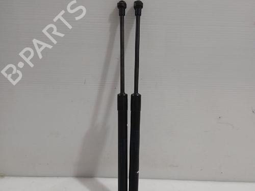 Gasfjeder motorhjelm BMW 1 (E87) 120 d (177 hp) 31565669