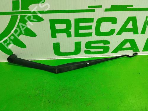 front-windshield-wiper-arm-kia-carnival-i-up-fl-1998-1999-2000-2001-31675041 main image