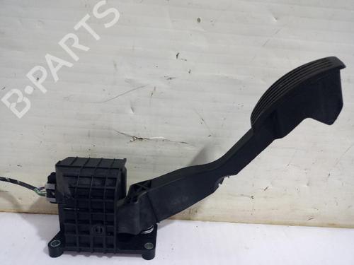 Used Pedal Pedal FIAT 500 (312_) 1.0 Mild Hybrid (312.AYD1B) (69 hp) 31560666 31560666
