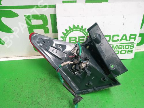 Right taillight TOYOTA AURIS (_E18_) 1.2 (NRE185_, NRE185R) | BP31547816C35