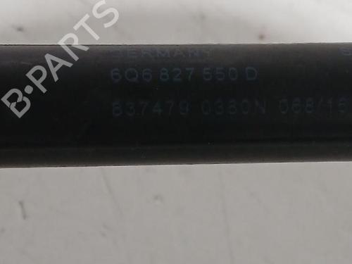 Tailgate lift support VW POLO IV (9N_, 9A_) 1.9 SDI | BP31568750C138 