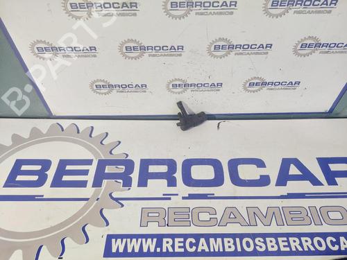 Used Clutch slave cylinder VW PASSAT B5 (3B2) 1.9 TDI (110 hp) 31570085