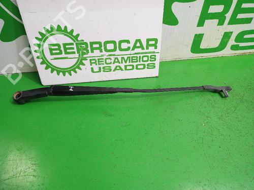 Used Front windshield wiper arm Front windshield wiper arm 31675248 31675248