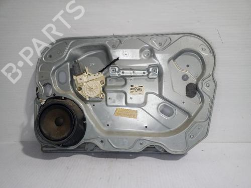 Used Front right window mechanism Front right window mechanism FORD FOCUS I Saloon (DFW) 1.6 16V (100 hp) 31556088 31556088