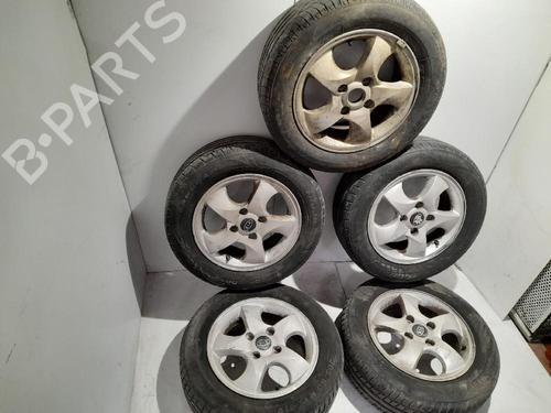 Cerchio KIA CARENS II MPV (FJ) [2002-2013]  31673294