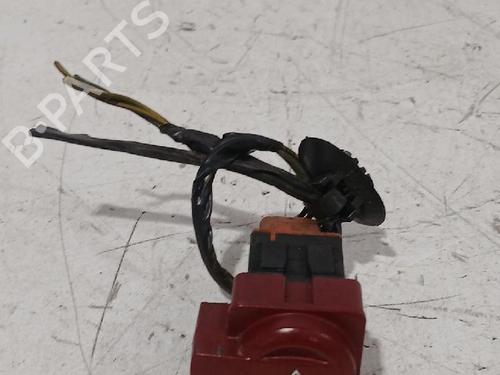 warning-switch-citroen-c4-i-lc_-2004-2005-2006-2007-2008-2009-2010-2011-2012-2013-2014-32465559 main image