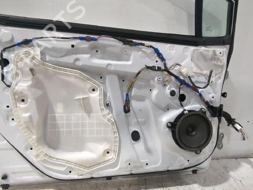Left front door TOYOTA COROLLA Hatchback (_E21_, _EA1_, _EH1_) 1.8 VVTi Hybrid (ZWE219) | BP31567228C2