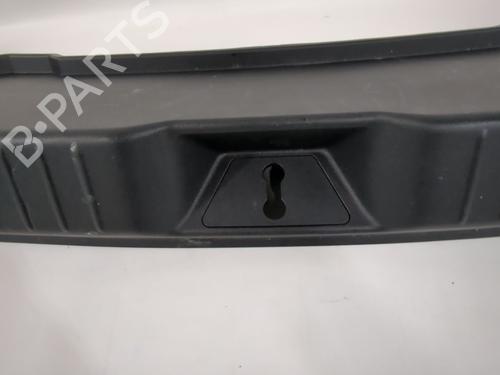 Tailgate trim MAZDA 3 Hatchback (BP) SKYACTIV-X M Hybrid AWD (BP2H) | BP38867406C151 - Image 4
