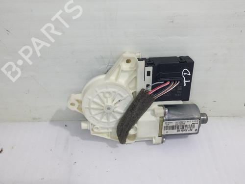 Used Right rear window motor RENAULT MEGANE IV Saloon 1.3 TCe 115 (LVN9) (116 hp) 31558214