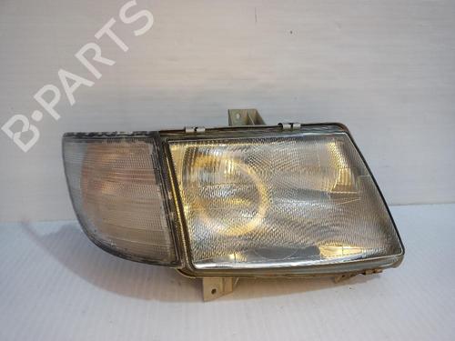 Used Right headlight Right headlight MERCEDES-BENZ VITO Van (W638) 112 CDI 2.2 (638.094) (122 hp) 31555375 31555375