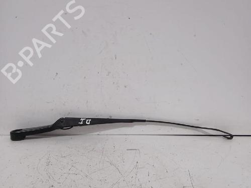 Used Front windshield wiper arm Front windshield wiper arm 32845186 32845186