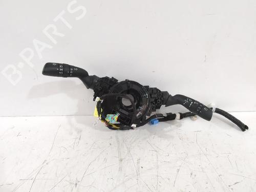 Used Switch TOYOTA RAV 4 V (_A5_, _H5_) 2.0 (MXAA52) (175 hp) 31563920
