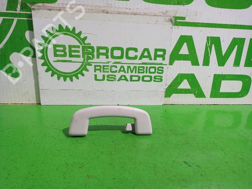 handtag-i-tag-vw-t-roc-a11-d11-2017-31553941 main image