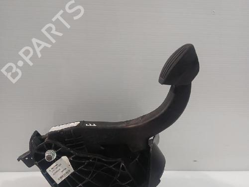 Used Clutch pedal Clutch pedal CITROËN JUMPY III Van (V_) 1.5 BlueHDi 100 (102 hp) 31564657 31564657
