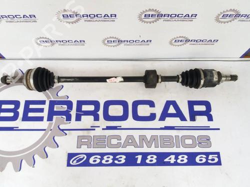 Used Right front driveshaft Right front driveshaft TOYOTA YARIS (_P1_) 1.0 (SCP10_, SCP10R) (65 hp) 31568813 31568813