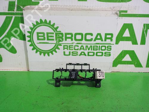 Sicherungskasten für AUDI A4 B6 (8E2) 2.5 TDI (163 hp) 31553152