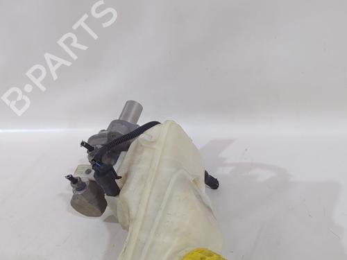 Used Brake master cylinder Brake master cylinder FIAT GRANDE PUNTO (199_) 1.4 (199AXB11, 199AXB1A, 199BXB1A, 199AXL1A) (77 hp) 39744017 39744017