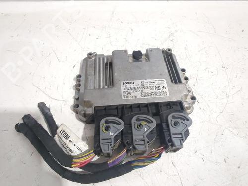 Used Engine control unit (ECU) Engine control unit (ECU) CITROËN C3 II (SC_) 1.4 HDi 70 (SC8HZC, SC8HR0, SC8HP4) (68 hp) 31568616 31568616