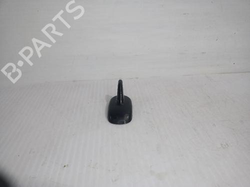 Used Antenna/Base VW TOURAN (5T1) 1.6 TDI (110 hp) 31555740