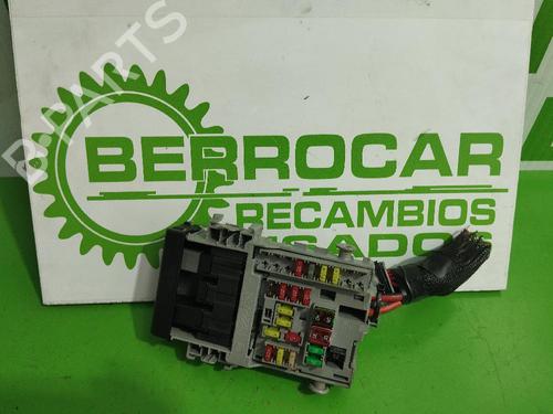 Used Fuse box OPEL INSIGNIA A Saloon (G09) 2.0 CDTI (69) (131 hp) 31543550